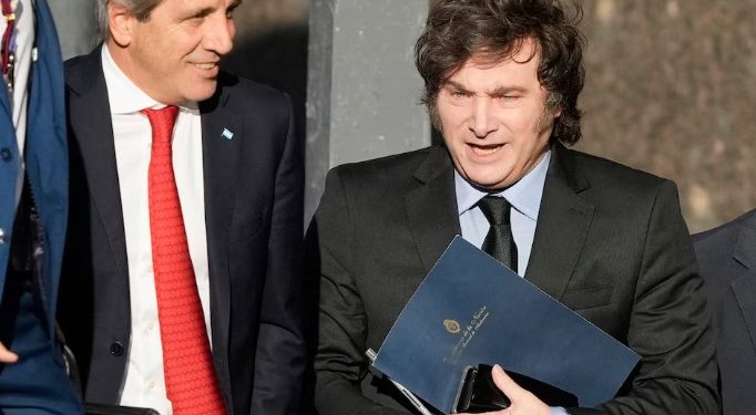 LA SUBA EN LAS TASAS DE INTERÉS INCREMENTÓ EL COSTO DEL CRÉDITO