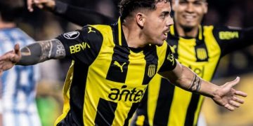 RACING PERDIÓ 1-0 CON PEÑAROL EN URUGUAY POR LA IDA DE LOS OCTAVOS DE FINAL DE LA COPA LIBERTADORES