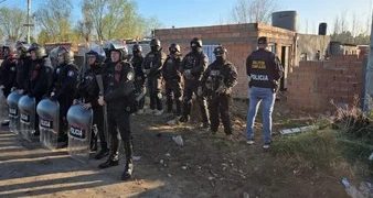 UN HOMBRE FUE DETENIDO A UN HOMBRE ACUSADO DE ESTAFAR A COMERCIANTES POR 7 MILLONES DE PESOS