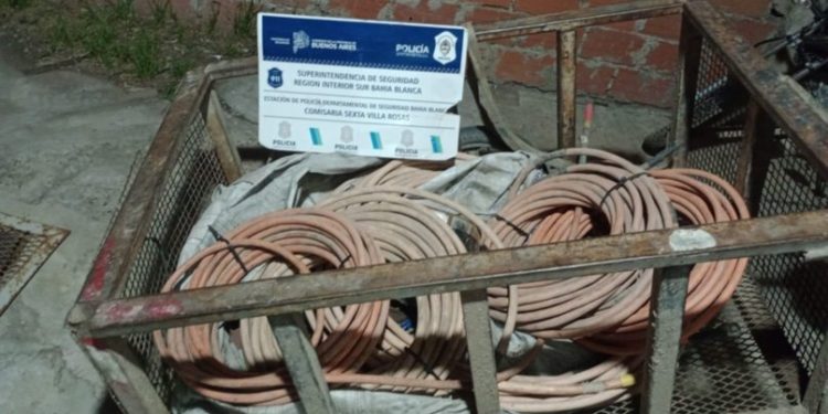 DOS HOMBRES FUERON DETENIDOS POR ROBO