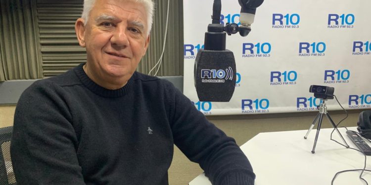 DICHIARA: «LIBERMAN Y DE LEO PUEDEN PROMETER SIN TENER UNA TRAYECTORIA ATRÁS»