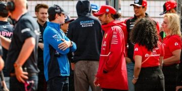 COLAPINTO EN EL GRAN PREMIO DE PAÍSES BAJOS Y LA REINA MÁXIMA ZORREGUIETA QUE EVITO HABLAR DE ÉL