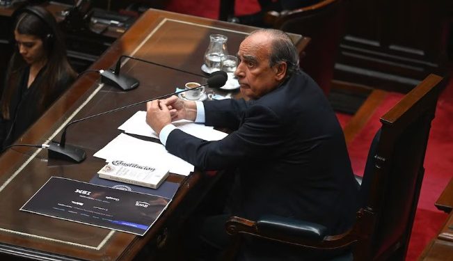 FRANCOS EXPONE EN DIPUTADOS BAJO PRESIÓN POR LAS DENUNCIAS DE CORRUPCIÓN EN LA ANDIS Y LA CRISIS DEL FENTANILO