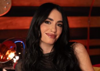 LALI ESPÓSITO ANUNCIÓ SU REGRESO AL CINE, EN MEDIO DE SU PASO COMO JURADO EN EL FESTIVAL DE SAN SEBASTIÁN