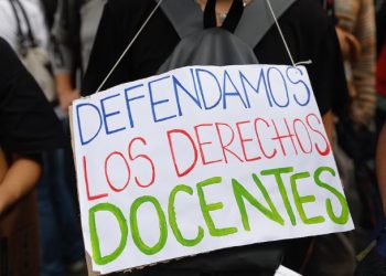 MARCHA FEDERAL UNIVERSITARIA: PIQUETEROS Y MOVIMIENTOS SOCIALES SE SUMAN A LAS PROTESTAS CONTRA EL GOBIERNO