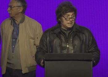 MILEI: «HEMOS TENIDO UNA CLARA DERROTA Y HAY QUE ACEPTARLO»