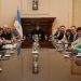 JAVIER MILEI VUELVE A REUNIR HOY A SU GABINETE Y PREPARA LA DIFÍCIL NEGOCIACIÓN CON LOS GOBERNADORES
