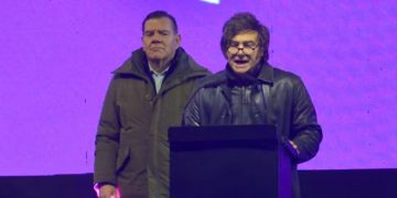 MILEI SE DIRIGE AL BÚNKER DE LA LIBERTAD AVANZA Y ESPERARÁ LOS PRIMEROS DATOS JUNTO A LOS CANDIDATOS