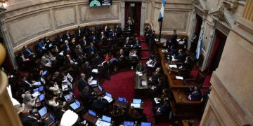 SENADO: PRESENTARON SUGERENCIAS PARA ALIVIAR EL DICTAMEN QUE MODIFICARÍA LA LEY QUE REGULA LOS DNU