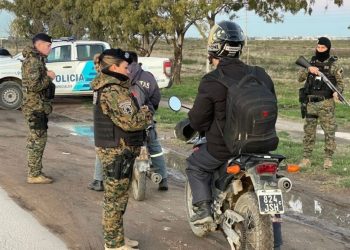 UNA PERSONA QUE TENIA PEDIDO DE CAPTURA FUE APREHENDIDA EN GENERAL CERRI