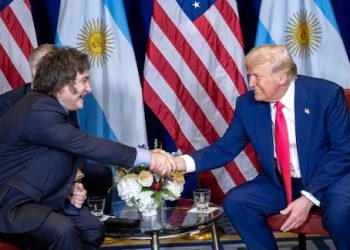 ARGENTINA NEGOCIA UN PRÉSTAMO CON EEUU PARA PAGAR VENCIMIENTOS DE DEUDA