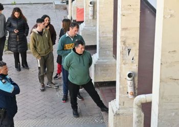 PRIMER INFORME SOBRE EL DESARROLLO DE LAS ELECCIONES EN LA PROVINCIA