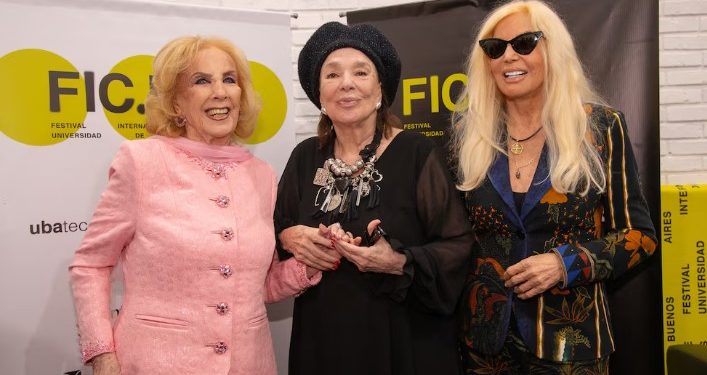 GRACIELA BORGES RECIBIÓ EL DOCTORADO HONORIS CAUSA DE LA UBA EN EL MARCO DEL FIC.UBA 2025