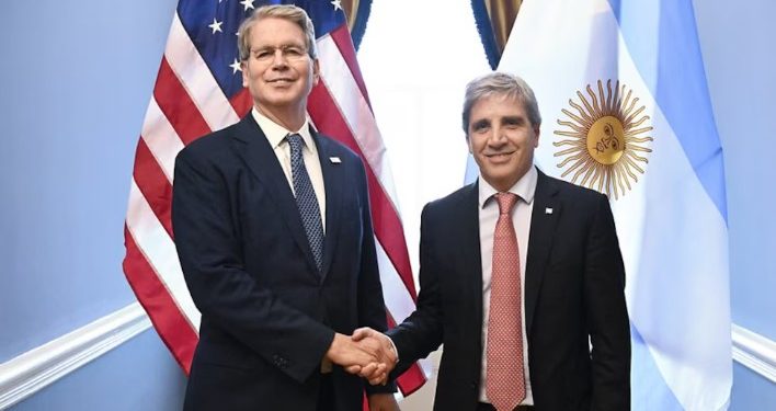 BESSENT RECIBIÓ A CAPUTO EN WASHINGTON