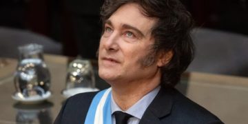 JAVIER MILEI TENDRÁ HOY SU PRIMER GESTO DE APERTURA Y RECIBIRÁ A LOS GOBERNADORES PARA CONSENSUAR REFORMAS