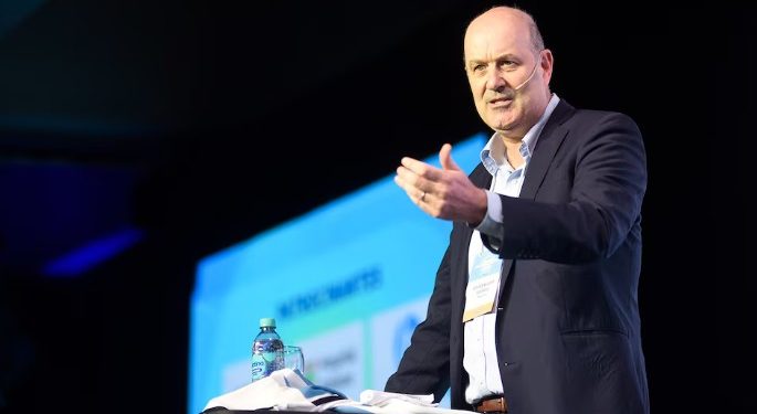 STURZENEGGER ASEGURÓ QUE YA SE ELIMINARON MÁS DE 1.300 NORMAS QUE FRENABAN EL DESARROLLO DE LA ECONOMÍA