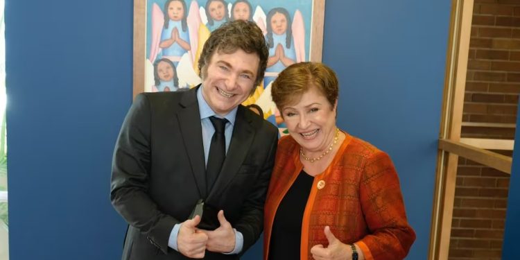 EL FMI Y EE.UU. COORDINAN UN «AMPLIO» PLAN DE ASISTENCIA FINANCIERA PARA ARGENTINA