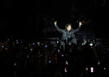 JAVIER MILEI PRESENTÓ SU LIBRO Y DEJÓ UN MENSAJE A LA OPOSICIÓN: «PUDIERON GANAR UN ROUND, PERO NO LA BATALLA»