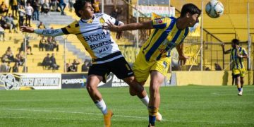 OLIMPO GANÓ 2-0 Y AVANZÓ A OCTAVOS DE FINAL DE LA REVALIDA
