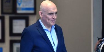 JOSÉ LUIS ESPERT RENUNCIÓ A SU CANDIDATURA A DIPUTADO POR LA PROVINCIA DE BUENOS AIRES