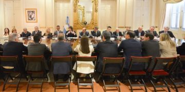 MILEI RECIBIÓ GUIÑOS DE LOS GOBERNADORES PARA LAS REFORMAS, PERO LE RECLAMARON DISCUTIR EL REPARTO DE FONDOS