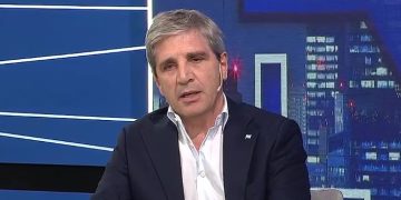 LUIS CAPUTO RATIFICÓ LAS BANDAS CAMBIARIAS