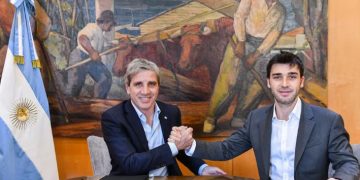 CAPUTO SE REÚNE CON TORRES Y HAY EXPECTATIVA POR ANUNCIOS DE BAJA DE RETENCIONES AL CRUDO DE PETRÓLEO