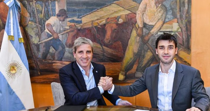 CAPUTO SE REÚNE CON TORRES Y HAY EXPECTATIVA POR ANUNCIOS DE BAJA DE RETENCIONES AL CRUDO DE PETRÓLEO