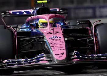 COLAPINTO MEJORÓ SU POSICIÓN Y TERMINÓ 16 EN LA FP2 DEL GRAN PREMIO DE LAS VEGAS