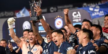 INDEPENDIENTE RIVADAVIA LE GANÓ POR PENALES A ARGENTINOS Y SE CORONÓ CAMPEÓN DE LA COPA ARGENTINA
