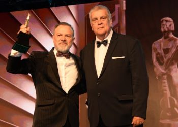 GUSTAVO SYLVESTRE SE LLEVÓ EL ORO EN LOS PREMIOS MARTÍN FIERRO DE CABLE 2025