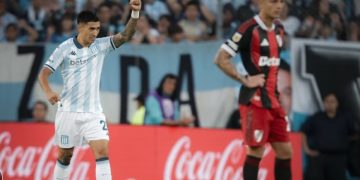 RACING DERROTÓ 3 A 2 A RIVER Y LO ELIMINÓ EN LOS OCTAVOS DEL TORNEO CLAUSURA
