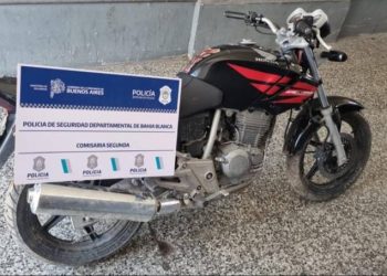 DOS DETENIDOS Y DOS MOTOS RECUPERADAS LUEGO DE UN OPERATIVO POLICIAL EN EL MACROCENTRO DE LA CIUDAD