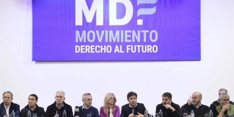 LOS INTENDENTES BONAERENSES SOSTUVIERON LA DECISIÓN DE DESDOBLAR LAS ELECCIONES
