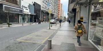 ASI FUNCIONARAN LAS ACIVIDADES COMERCIALES EN BAHÍA EL FERIADO XXL