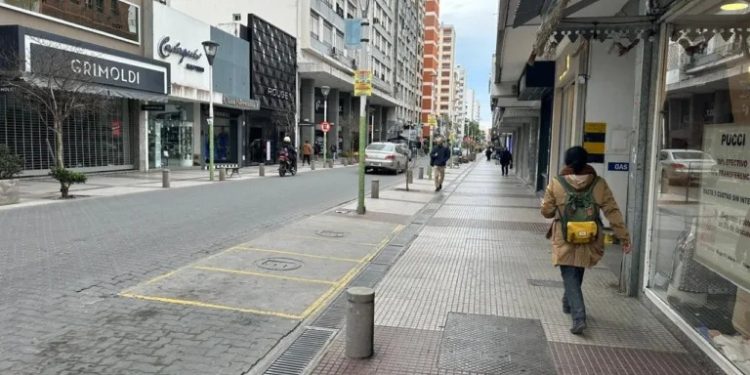 ASI FUNCIONARAN LAS ACIVIDADES COMERCIALES EN BAHÍA EL FERIADO XXL