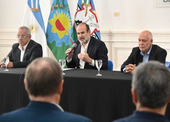 CALDERARO: «EL INTENDENTE EN NINGÚN MOMENTO DEJÓ DE CONVERSAR CON LAS EMPRESAS»