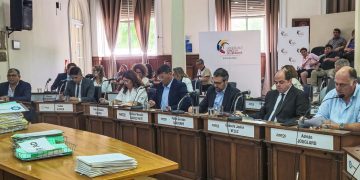 JOUGLARD: «SE VA A DAR UN AUMENTO EXCESIVO DE IMPUESTOS PARA LOS BAHIENSES»