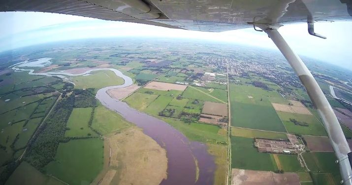 EL CAMPO CUESTIONÓ A KICILLOF POR LA FALTA DE OBRAS Y ADVIERTE POR PÉRDIDAS MILLONARIAS TRAS LAS INUNDACIONES