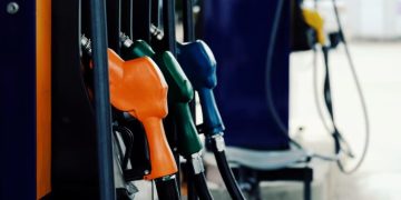 NAFTA Y GASOIL: AUMENTARON EL IMPUESTO QUE SE TRASLADA A LOS PRECIOS EN LAS ESTACIONES DE SERVICIO