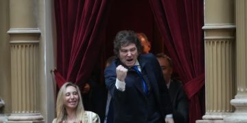 EL GOBIERNO COMIENZA A NEGOCIAR EN EL CONGRESO LA APROBACIÓN DE LAS REFORMAS