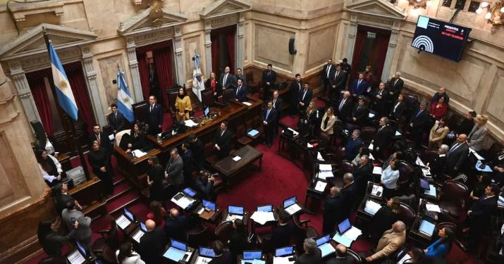 ALERTA EN EL GOBIERNO POR UN ARTÍCULO SOBRE FONDOS EDUCATIVOS QUE PODRÍA COMPLICAR LA APROBACIÓN DEL PRESUPUESTO