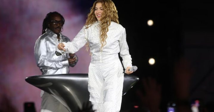 SHAKIRA HIZO VIBRAR EL ESTADIO VÉLEZ EN SU PRIMERA NOCHE