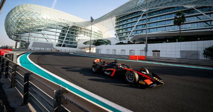 EL ARGENTINO NICO VARRONE SE DESTACÓ EN EL INICIO DE LAS PRUEBAS DE LA FÓRMULA 2