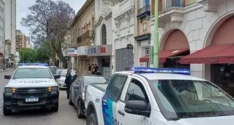 DESALOJARON UNA FIESTA CLANDESTINA EN EL CENTRO DE BAHÍA BLANCA