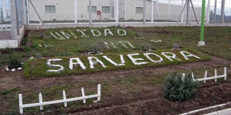 ALLANARON LAS CÁRCELES DE VILLA FLORESTA Y SAAVEDRA