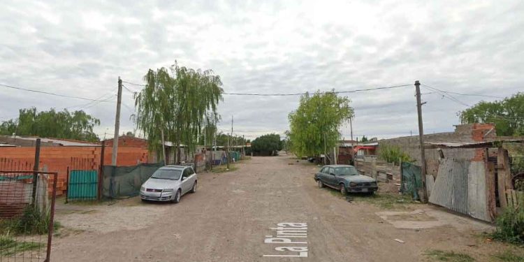 SE APUÑALÓ A SÍ MISMO LUEGO DE DISCUTIR CON SU PAREJA EN EL BARRIO EVITA