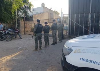 DESALOJARON, NUEVAMENTE, UN AFTER CON 80 PERSONAS EN UNA VIVIENDA DEL BARRIO 1° DE MAYO