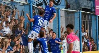 RAFAELA VENCIÓ A SAN MARTIN DE FORMOSA Y ASCENDIO A LA PRIMERA NACIONAL