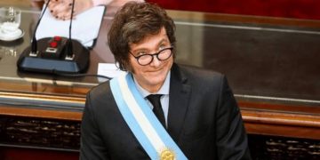 «DESFINANCIAMIENTO FEDERAL»: LOS GOBERNADORES OPOSITORES A MILEI CRITICARON LA REFORMA LABORAL